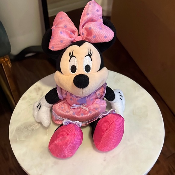 Disney Other - Disney Minnie Mouse pink & purple polka dot dress bow pink heels stuffed animal​